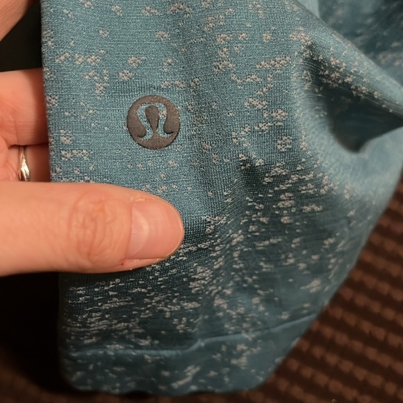 Lululemon mens tee. Size Medium - Picture 3 of 5